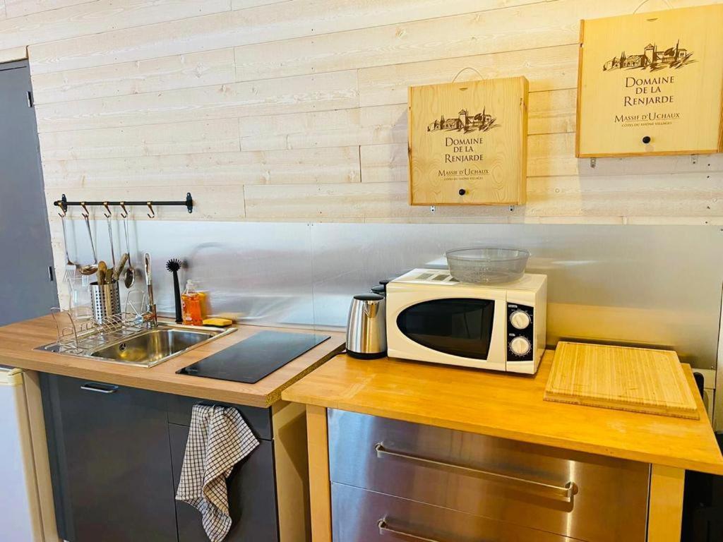 Studio Ile De La Barthelasse A Deux Pas Du Centre Avignon Luaran gambar
